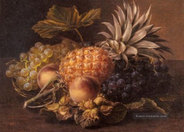 Trauben Ananas Pfirsiche und Haselnüsse in einem Korb Johan Laurentz Jensen Blume Ölgemälde